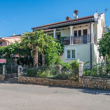 Apartmani Marina Пореч Екстериор снимка