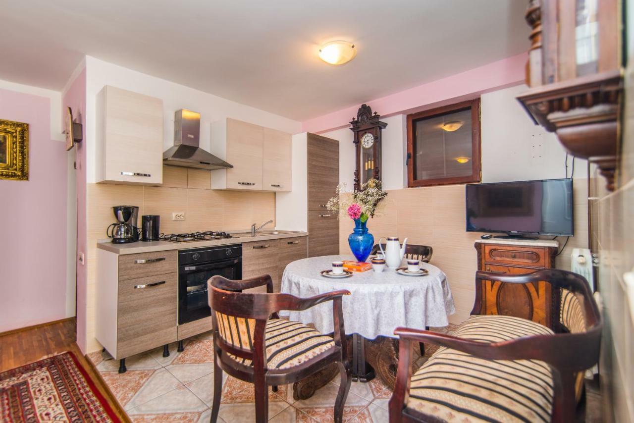 Apartmani Marina Пореч Екстериор снимка